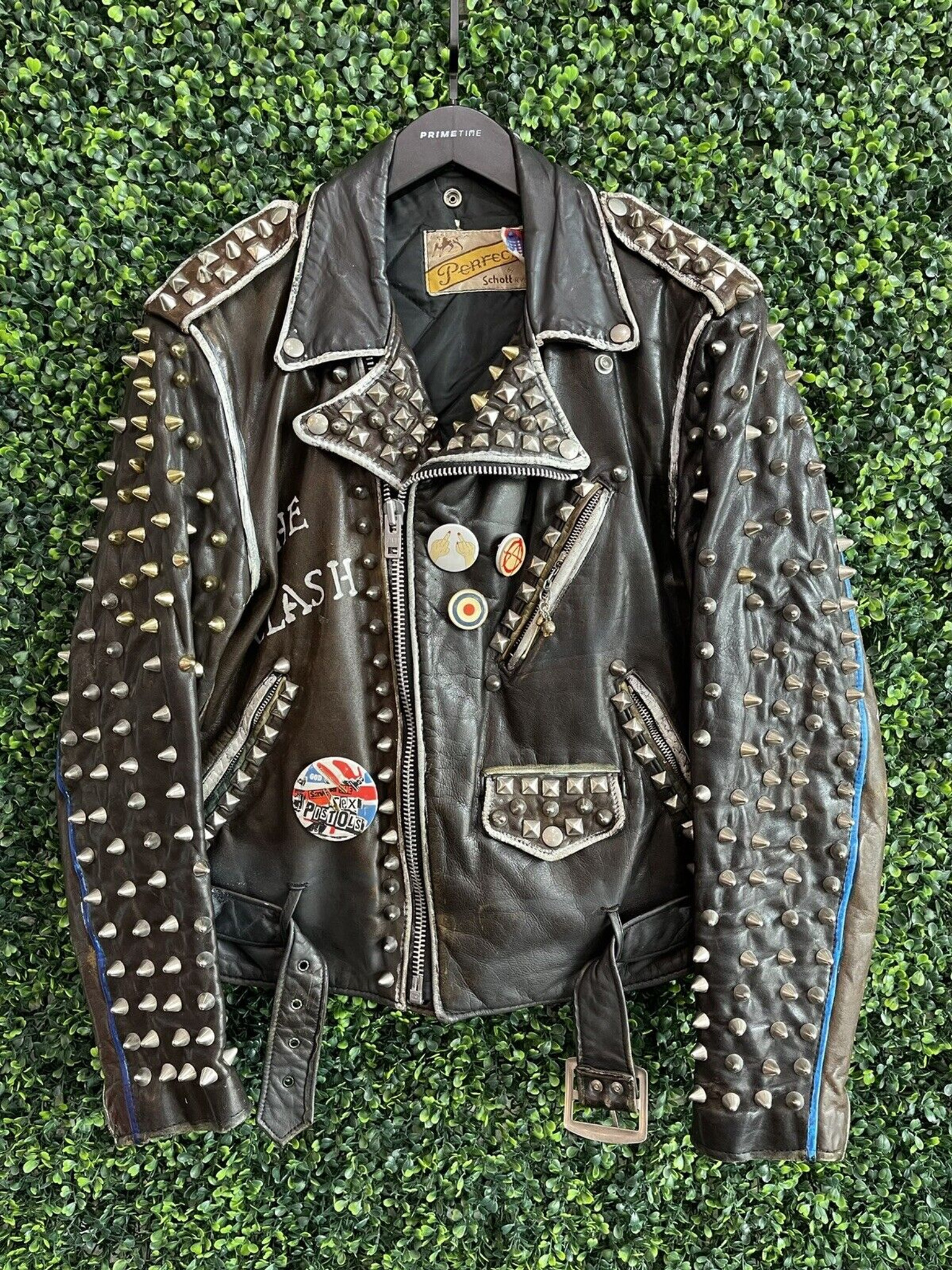 VINTAGE SCHOTT PERFECTO SPIKED PUNK LEATHER JACKET - Primetime