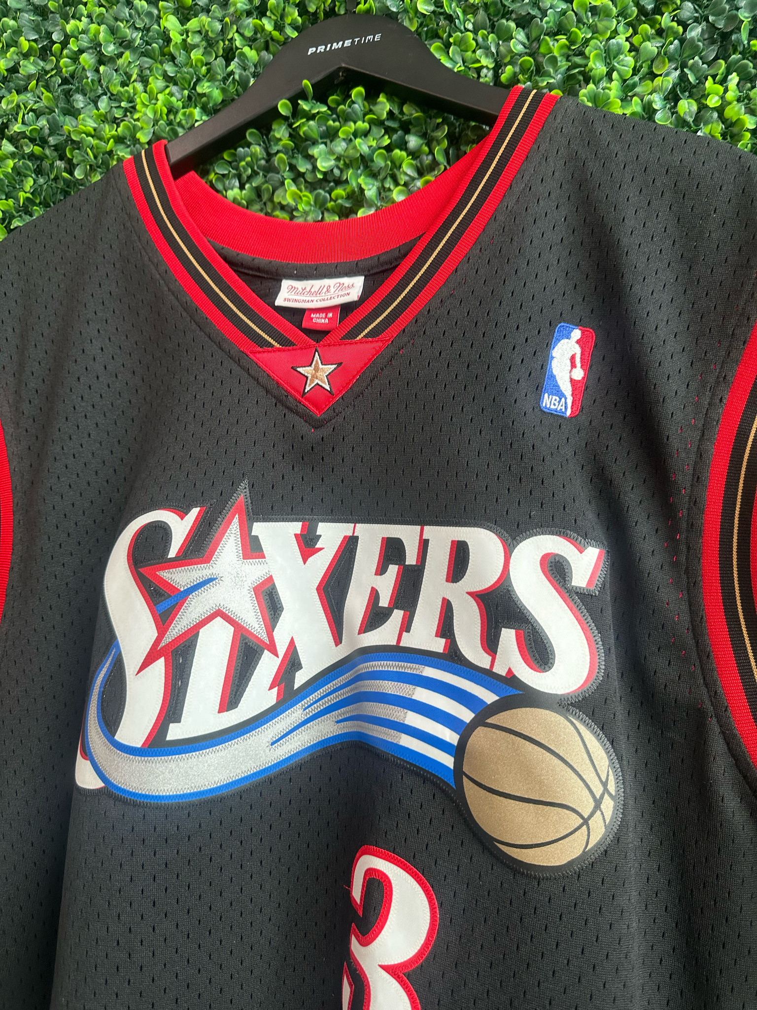 ALLEN IVERSON PHILADELPHIA 76ERS MITCHELL & NESS SWINGMAN JERSEY