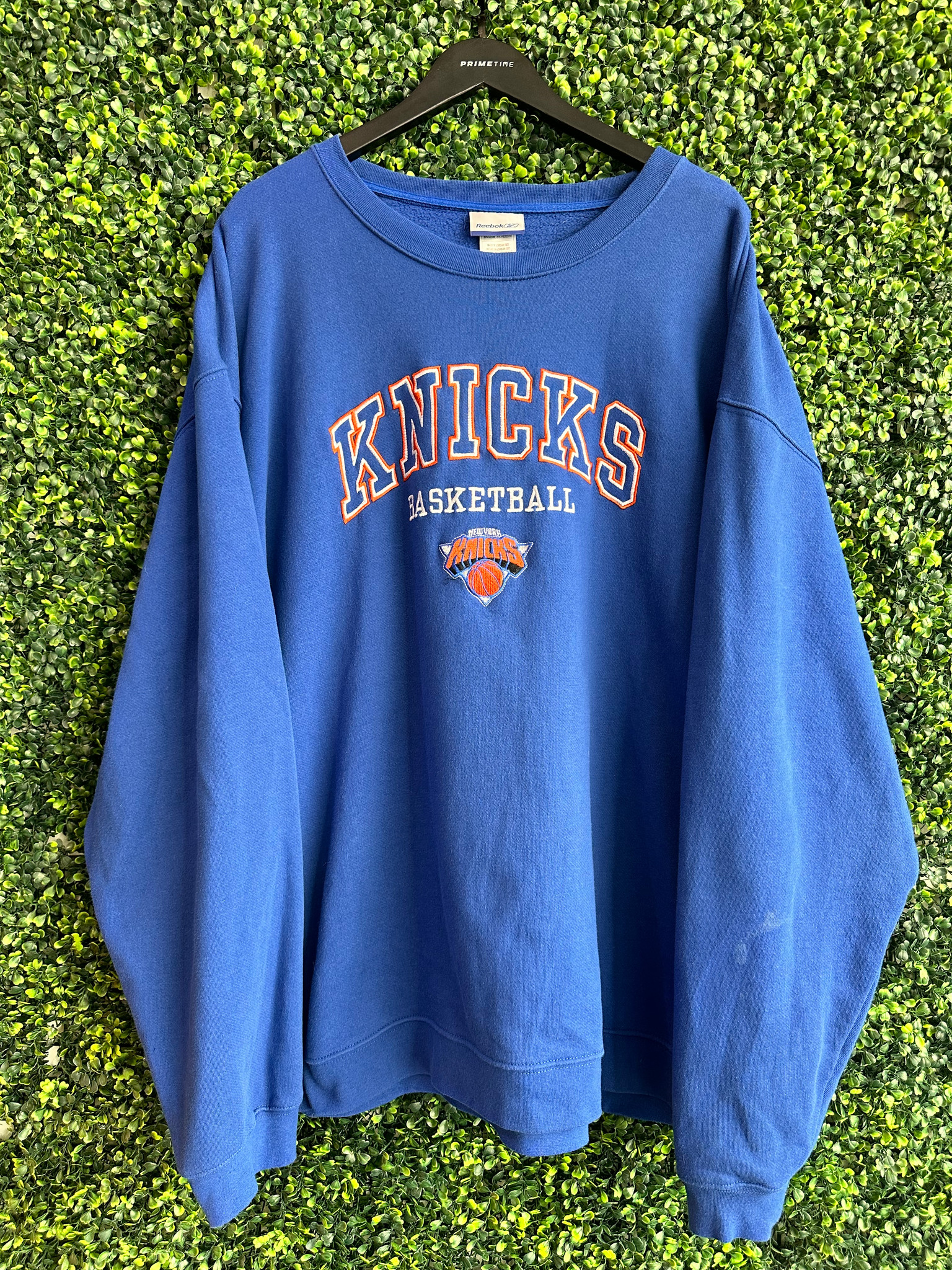 VINTAGE NEW YORK KNICKS BLUE LEE SPORT EMBROIDERED CREWNECK