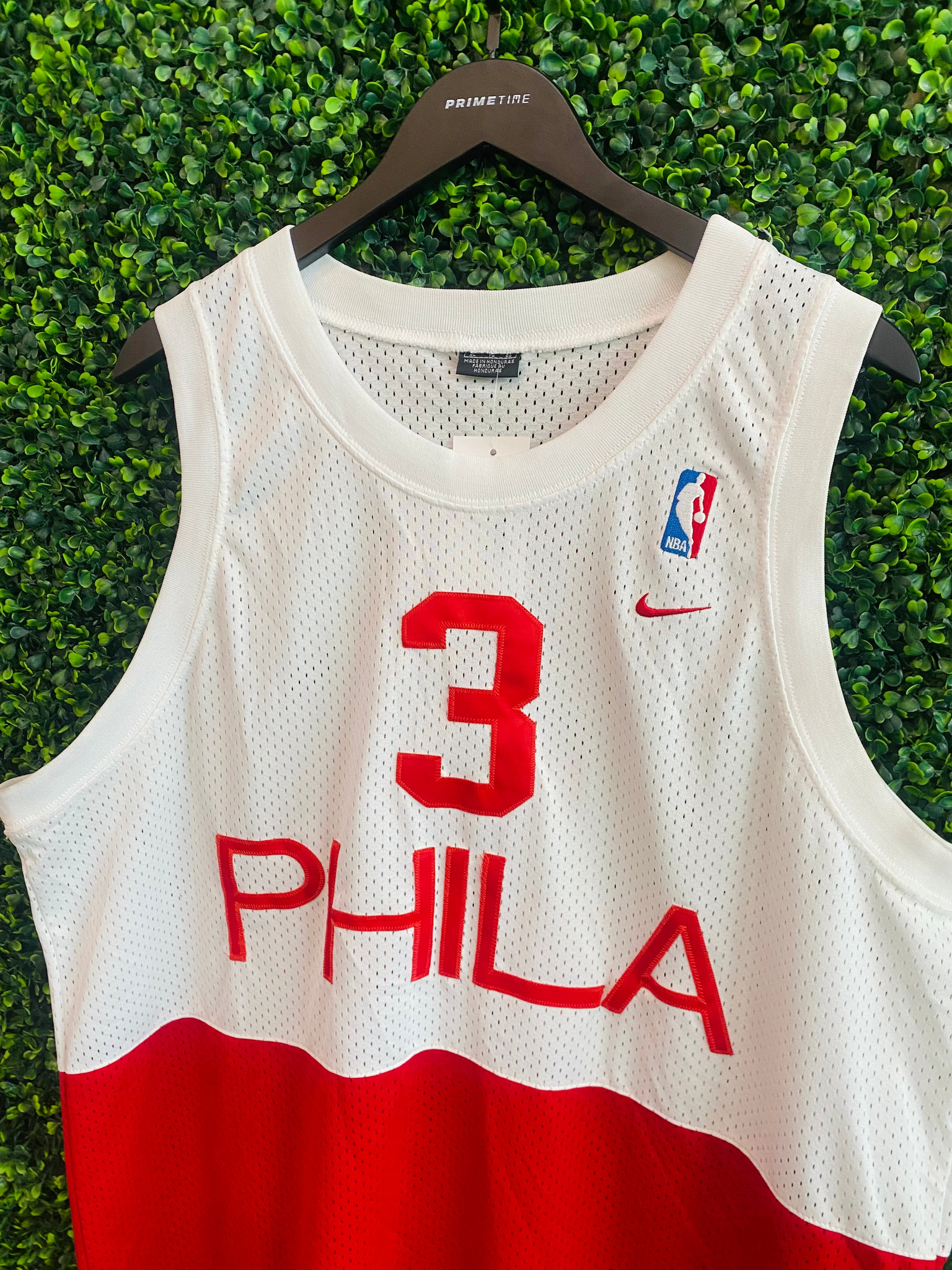 white and red NBA jersey #NBA #basketball Allen Iverson