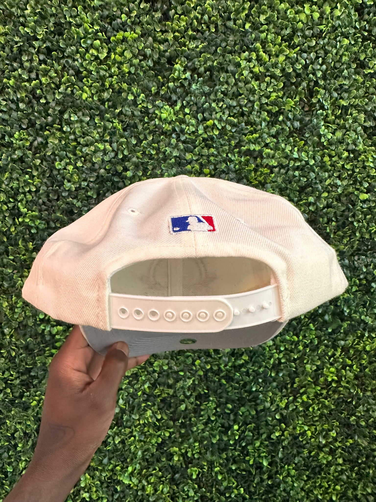 VINTAGE ATLANTA BRAVES 1995 WORLD SERIES CHAMPIONS SNAPBACK - Primetime