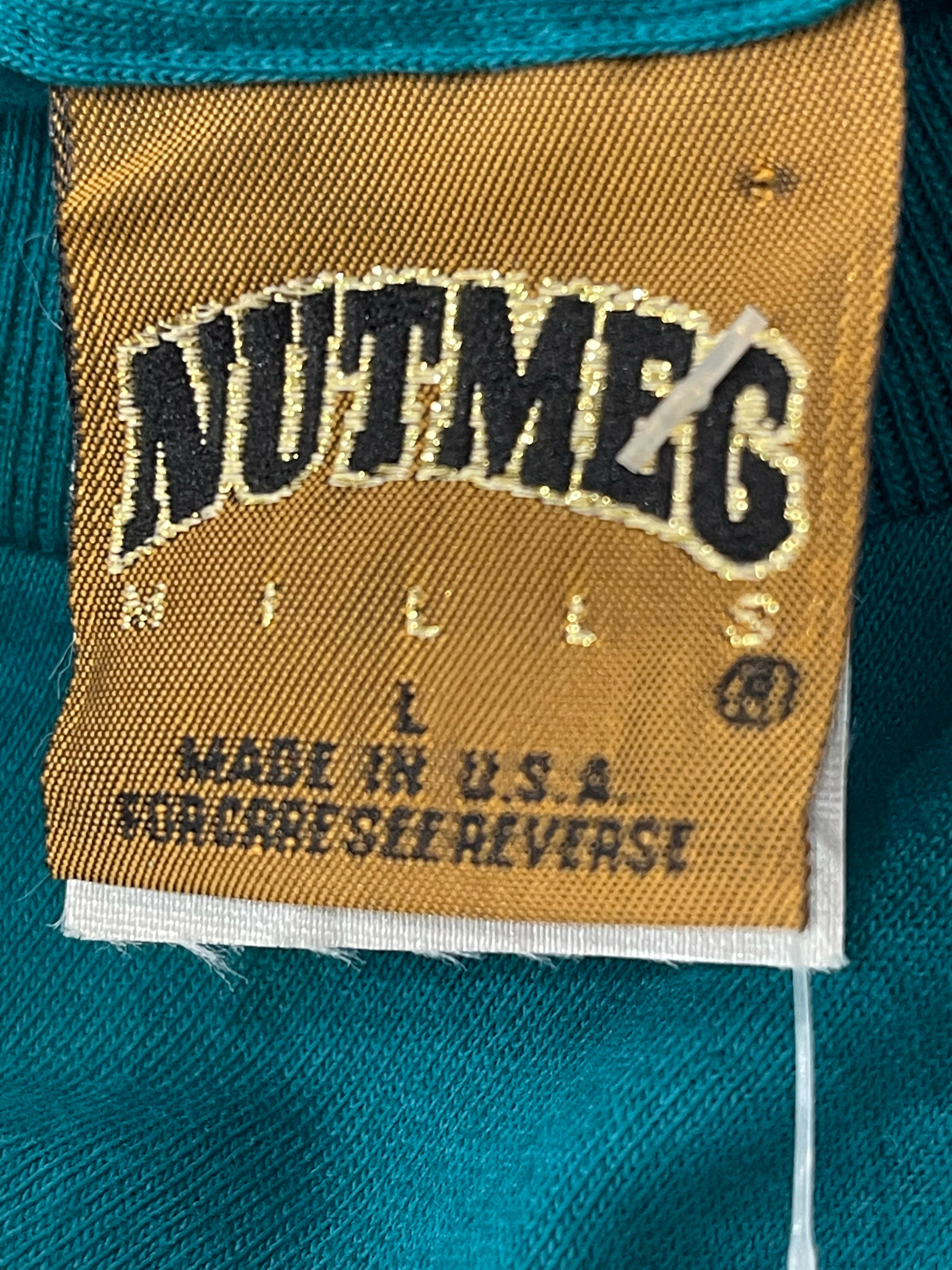 VINTAGE MILWAUKEE BUCKS NUTMEG TEE - Primetime