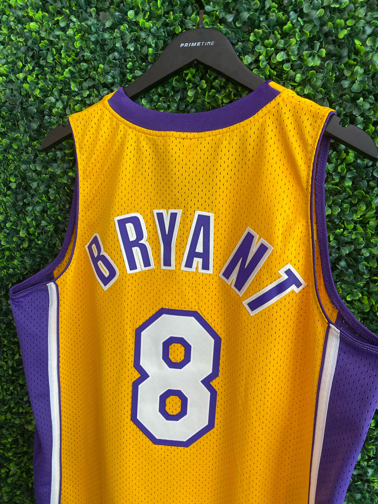 DEADSTOCK KOBE BRYANT LAKERS YELLOW HOME REEBOK SWINGMAN JERSEY