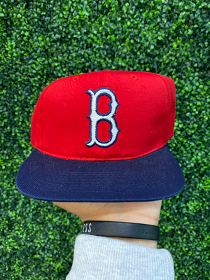 VINTAGE BOSTON RED SOX G CAP SNAPBACK