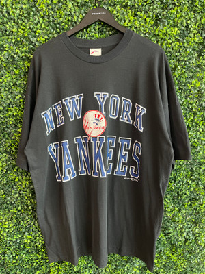 VINTAGE 2000 NEW YORK YANKEES WORLD SERIES TEE - Primetime