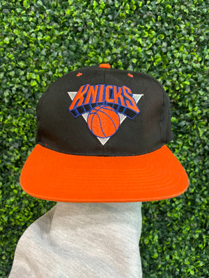 VINTAGE NEW YORK KNICKS CHAMPION WARM UP - Primetime