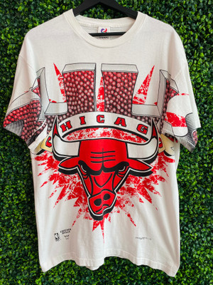 Vintage 1993 Chicago Bulls Three-Peat T-shirt (L) – Phylum Vintage