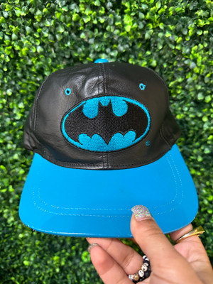 VINTAGE BATMAN LEATHER SNAPBACK