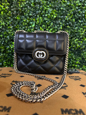 BRAND NEW GUCCI MINI DECO HANDBAG