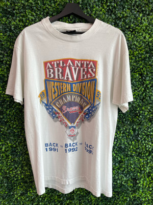 VINTAGE BRAVES TEE