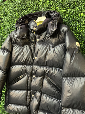 MONCLER COUTARD GIUBBOTTO NAVY DOWN JACKET