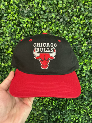 VINTAGE CHICAGO BULLS G CAP SNAPBACK