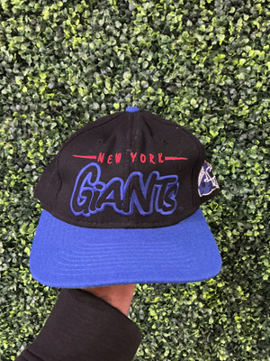 VINTAGE NY GIANTS STARTER GRAFFITI LOGO SNAPBACK