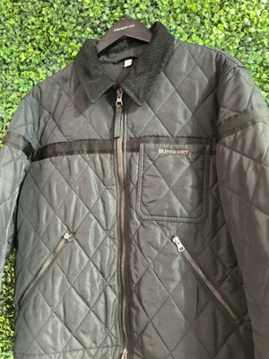 BURBERRY QUILTED BLACK JACKET