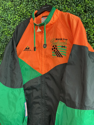 VINTAGE IRELAND WORLD CUP 94 WINDBREAKER