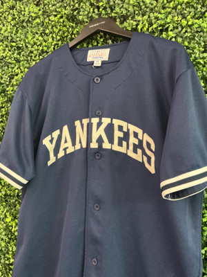 VINTAGE NEW YORK YANKEES BLUE JERSEY