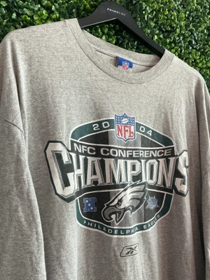 VINTAGE PHILADELPHIA EAGLES 2004 NFC CHAMPIONS REEBOK LONG SLEEVE TEE