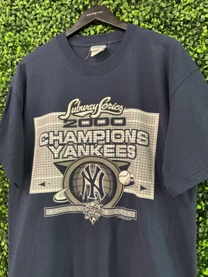 VINTAGE NY YANKEES 2000 SUBWAY SERIES TEE