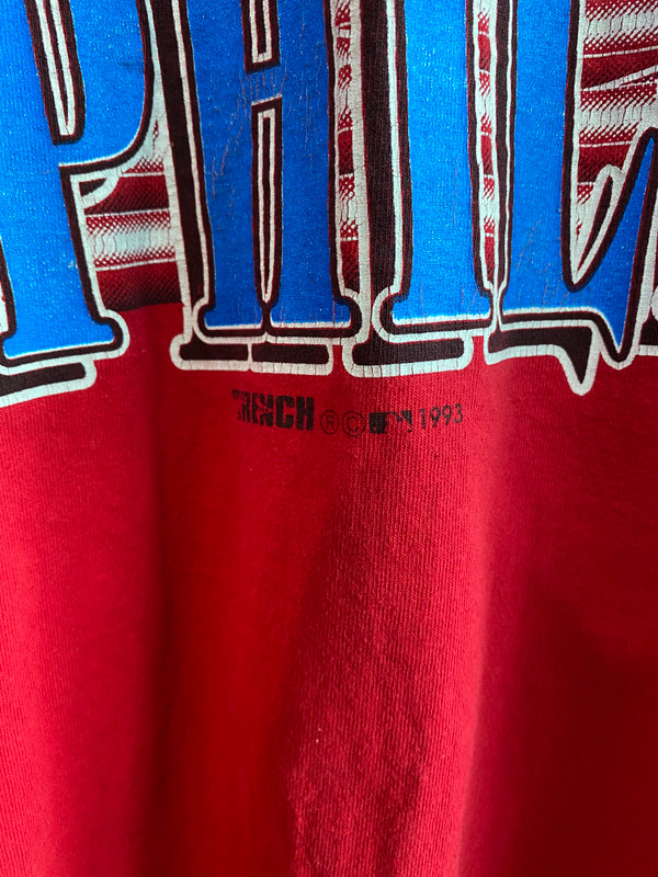 VINTAGE PHILADELPHIA PHILLIES TRENCH ULTRA TAG TEE