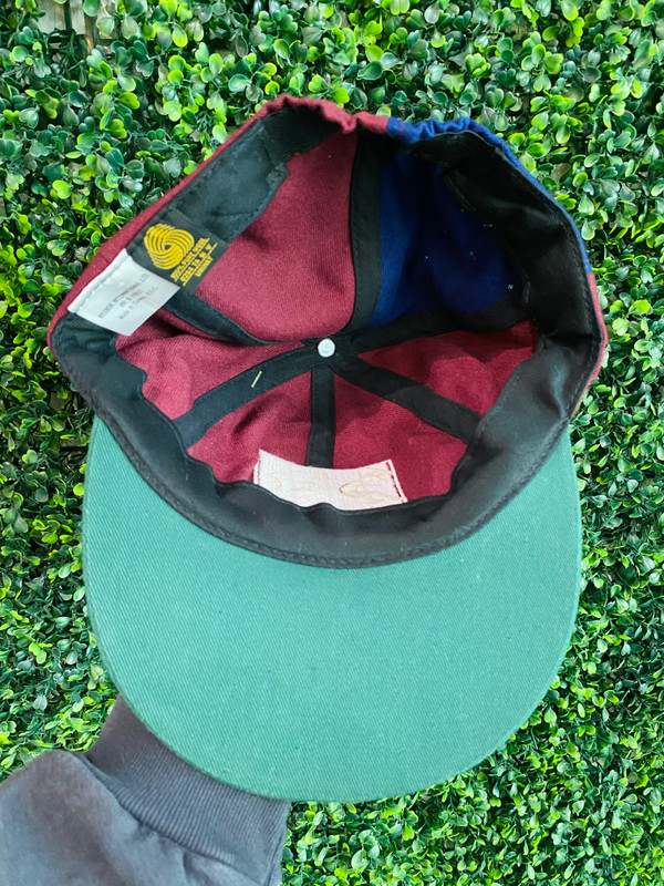 DEADSTOCK VINTAGE SHAQ REEBOK CAP BURGUNDY/GREEN