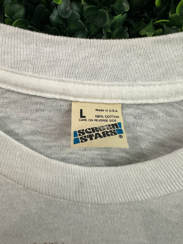 VINTAGE WHITNEY HOUSTON SCREEN STARS TEE