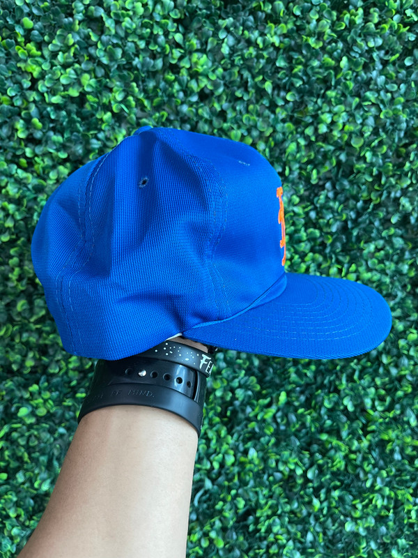 VINTAGE NEW YORK METS SNAPBACK