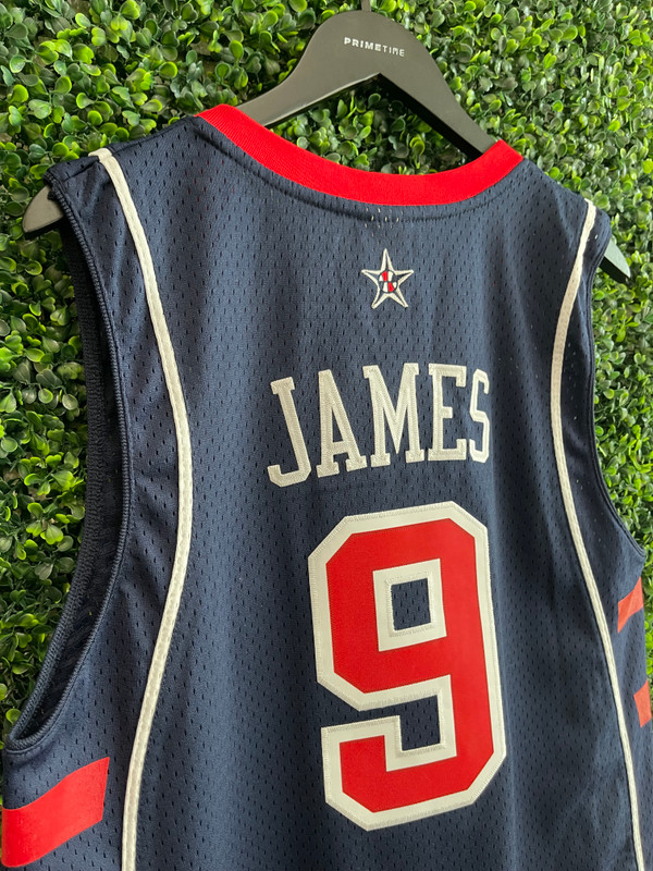 DEADSTOCK LEBRON JAMES 2004 TEAM USA REEBOK SWINGMAN JERSEY