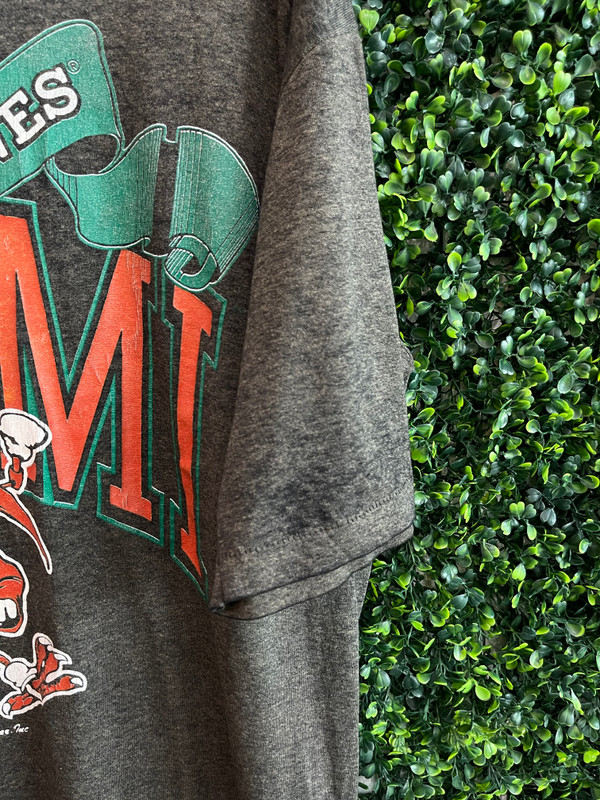 VINTAGE MIAMI HURRICANES JERZEES TAG TEE