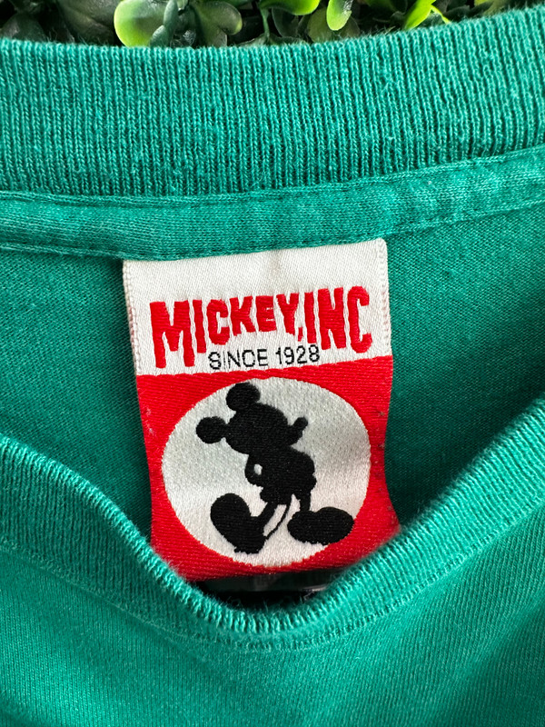 VINTAGE MINNIE MOUSE
