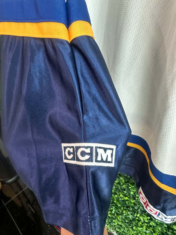 DEADSTOCK VINTAGE ST LOUIS BLUES CCM JERSEY