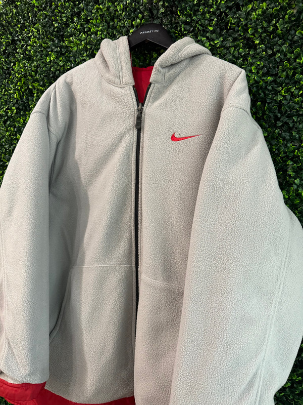 VINTAGE NIKE LINED PARKA