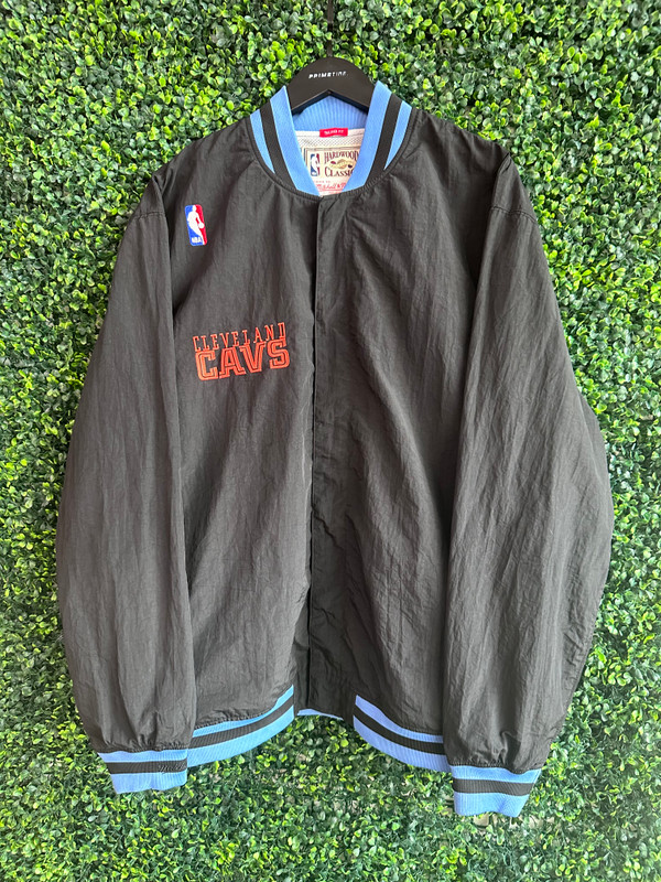 AUTHENTIC 1993-94 CLEVELAND CAVALIERS MITCHELL & NESS WARM UP JACKET