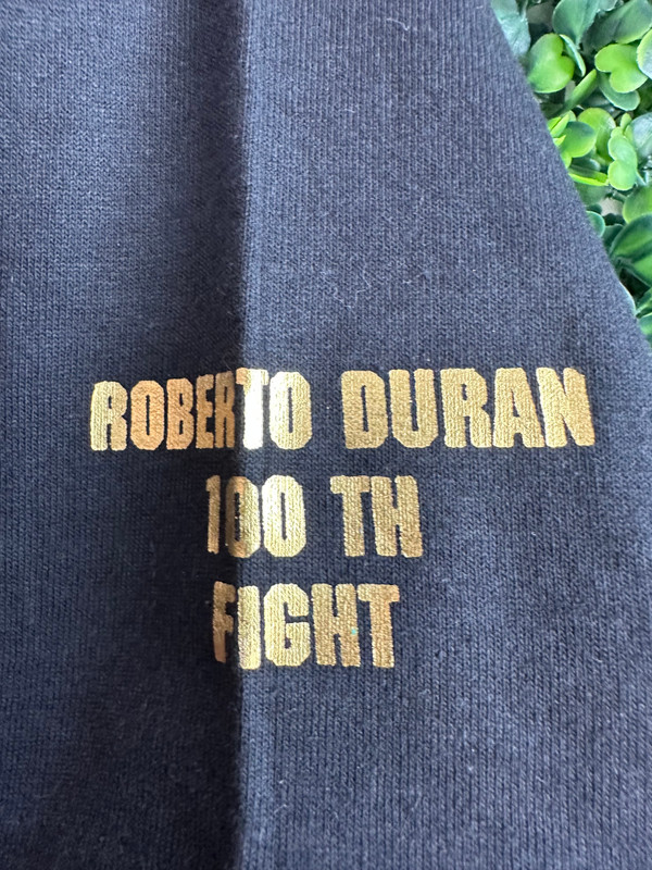 VINTAGE ROBERTO DURAN HANDS OF STONE TEE