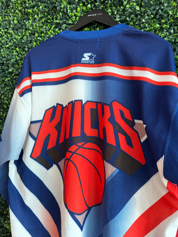 VINTAGE NY KNICKS STARTER HOCKEY JERSEY