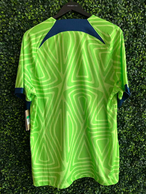 BRAND NEW VFL WOLFSBURG 22/23 NIKE JERSEY