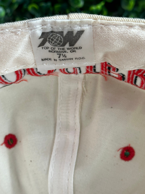 VINTAGE INDIANA HOOSIERS FITTED CAP