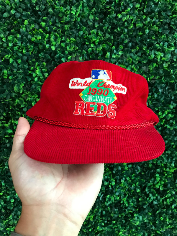 VINTAGE CINCINNATI REDS CORDUROY CAP