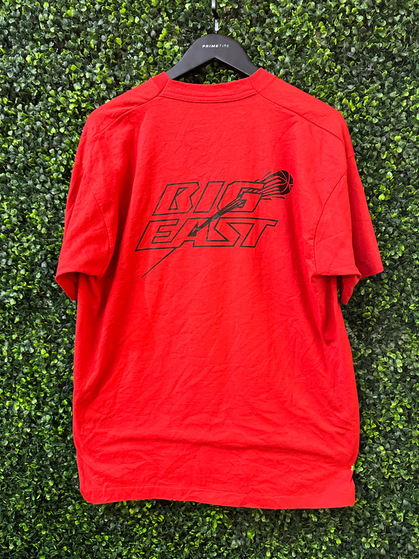 VINTAGE RUTGERS BASKETBALL FRUIT OF THE LOOM TEE