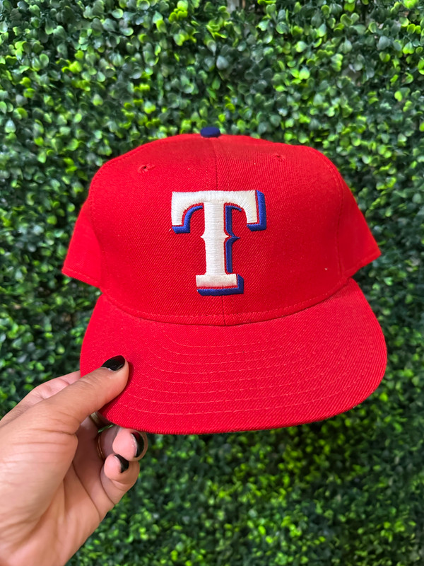 VINTAGE TEXAS RANGERS NEW ERA PRO MODEL FITTED CAP