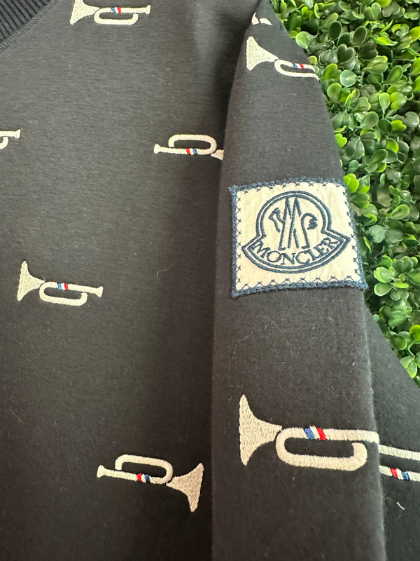 MONCLER TRUMPET PULLOVER (SZ XL)