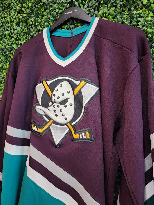 VINTAGE ANAHAIM MIGHTY DUCKS CCM HOCKEY JERSEY