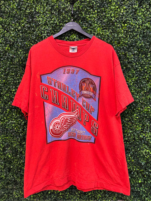 VINTAGE DETROIT RED WINGS TEE