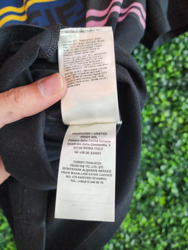 FENDI MULTICOLORED PRINTED TEE (SZ M)