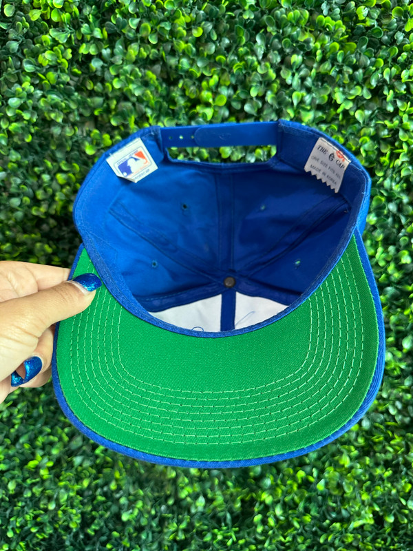 VINTAGE CHICAGO CUBS G CAP SNAPBACK