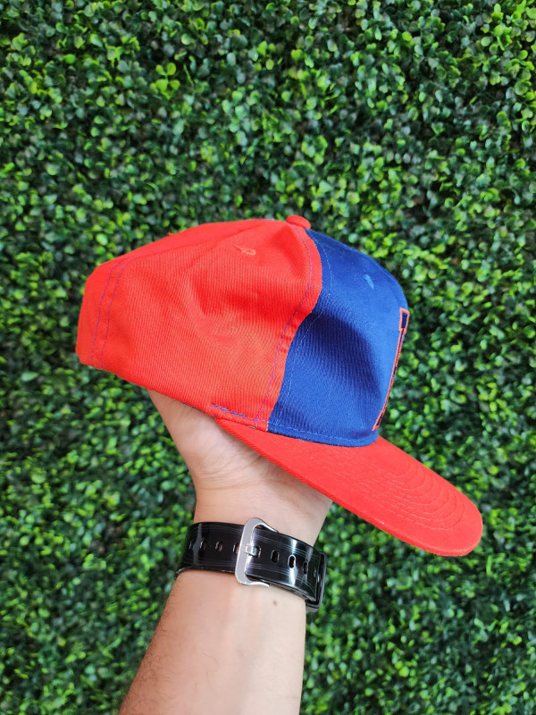 VINTAGE NEW YORK KNICKS STARTER SNAPBACK