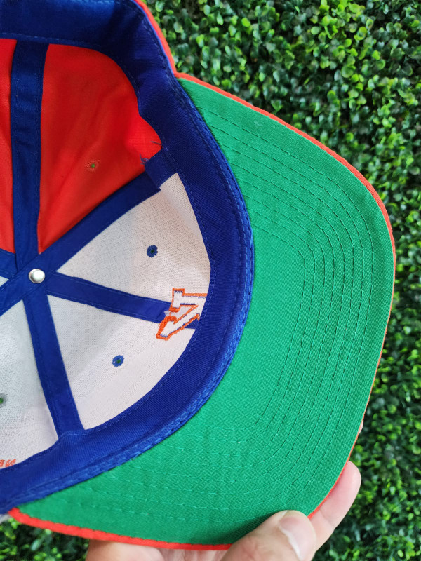VINTAGE NEW YORK KNICKS STARTER SNAPBACK