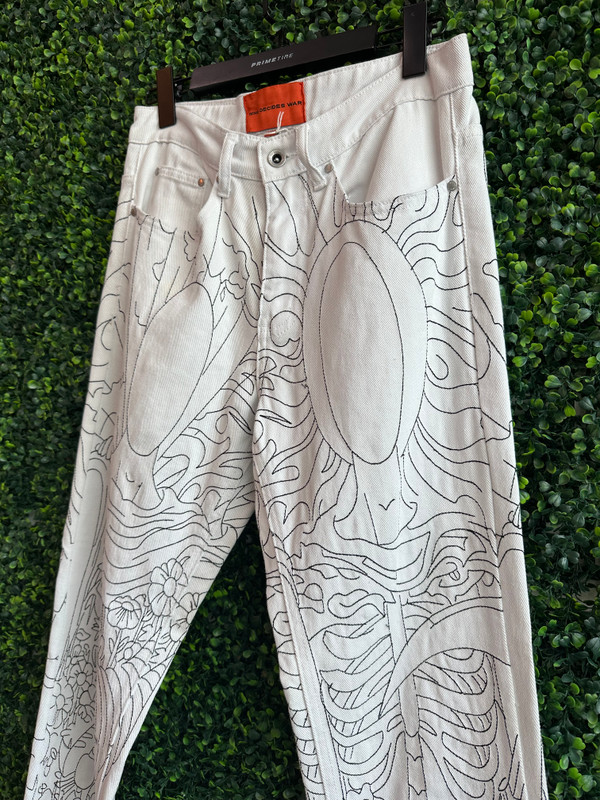 WHO DECIDES WAR CLOUD DUALITY BUTTON UP SHIRT (SZ S) (PANTS 28)