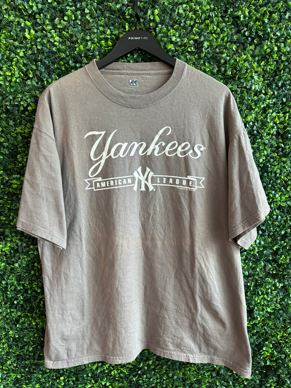 YANKEES AMERICAN LEAGUE LEE SPORT TEE