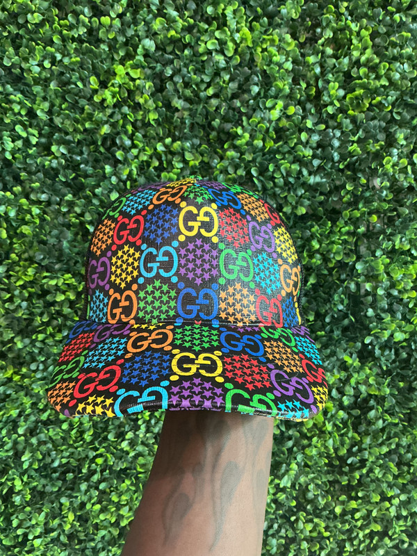 GUCCI MONOGRAM MULTICOLOR TRUCKER HAT