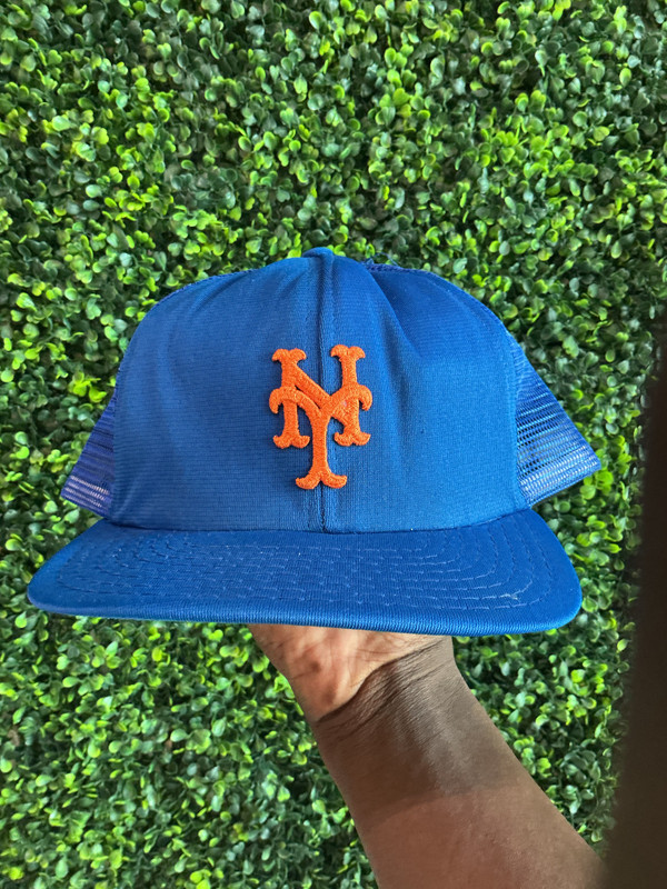 VINTAGE NY METS DEL-CAP TRUCKER CAP
